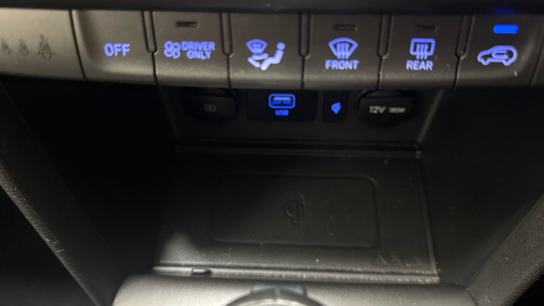 Hyundai Kona 1.6 GDi Hybrid Premium SE 5dr DCT Hybrid Hatchback